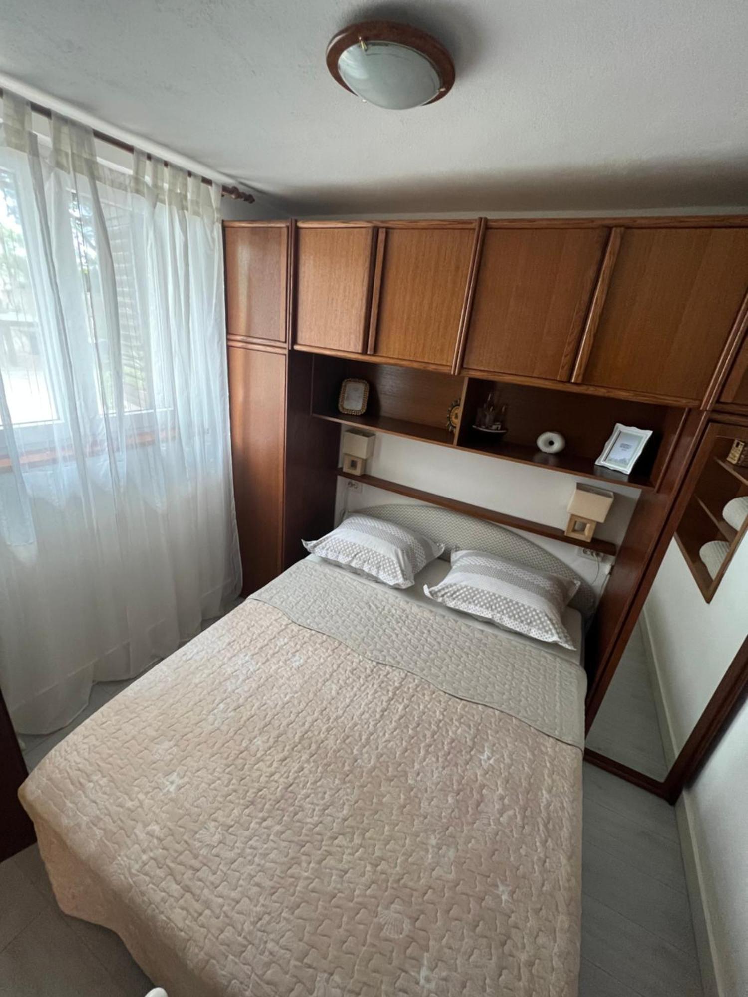 Apartments Bella Vista Макарска Стая снимка